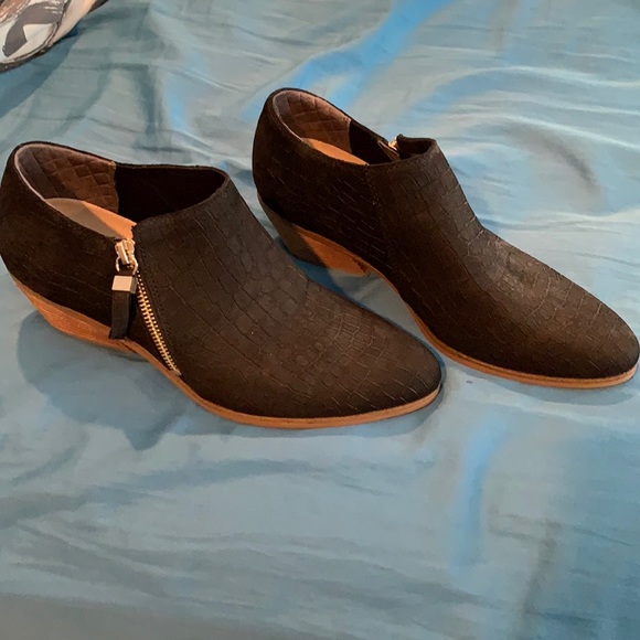 Dr Scholls Black Suede Croc Booties 